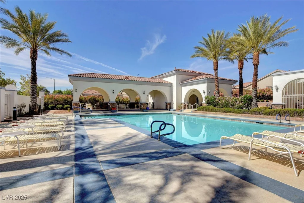 10372 Timber Canyon, Las Vegas, NV 89129