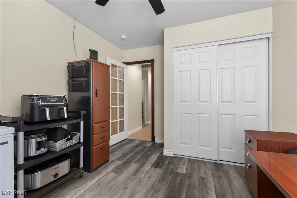 5937 Round Castle, Las Vegas, NV 89130