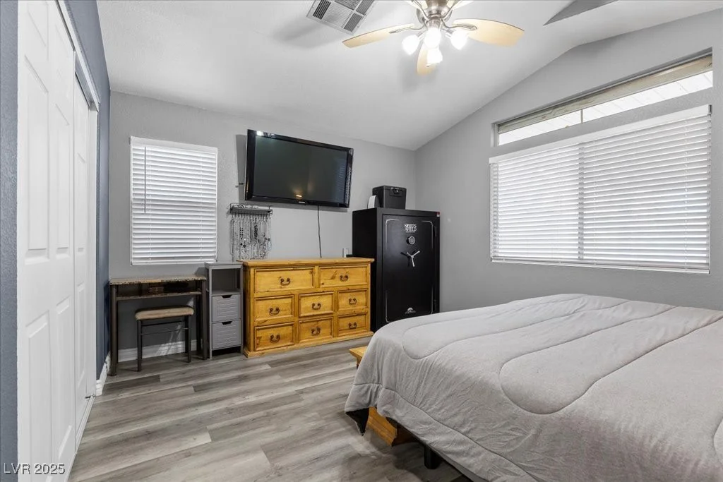 5937 Round Castle, Las Vegas, NV 89130