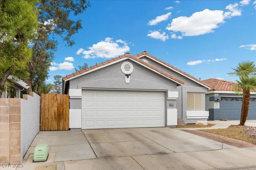 5937 Round Castle, Las Vegas, NV 89130