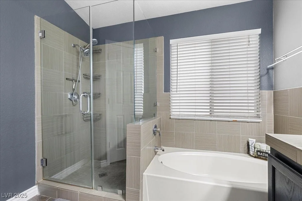 5937 Round Castle, Las Vegas, NV 89130