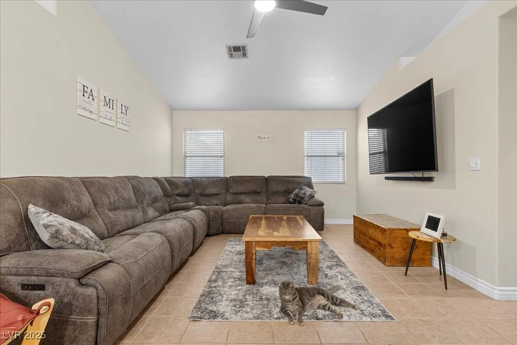 5937 Round Castle, Las Vegas, NV 89130
