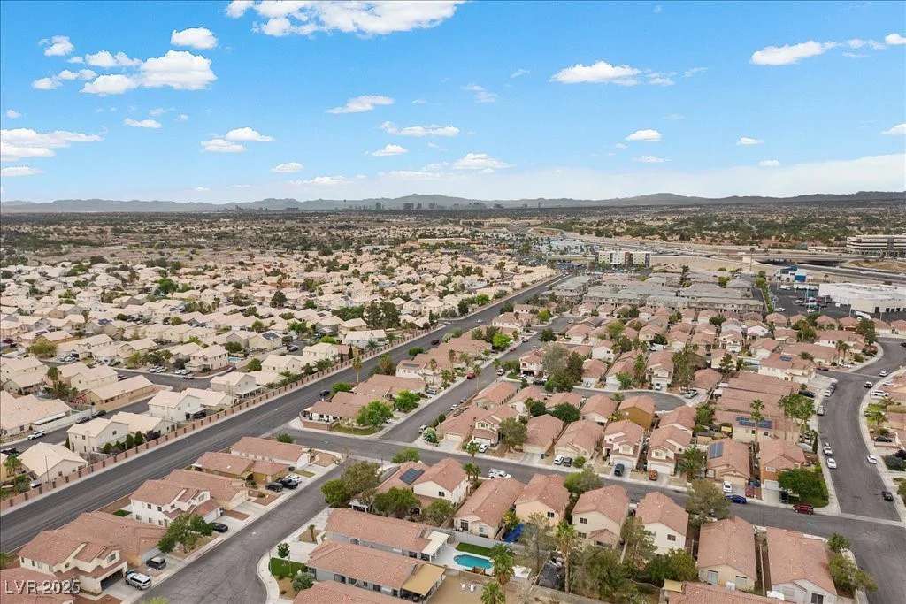 5937 Round Castle, Las Vegas, NV 89130