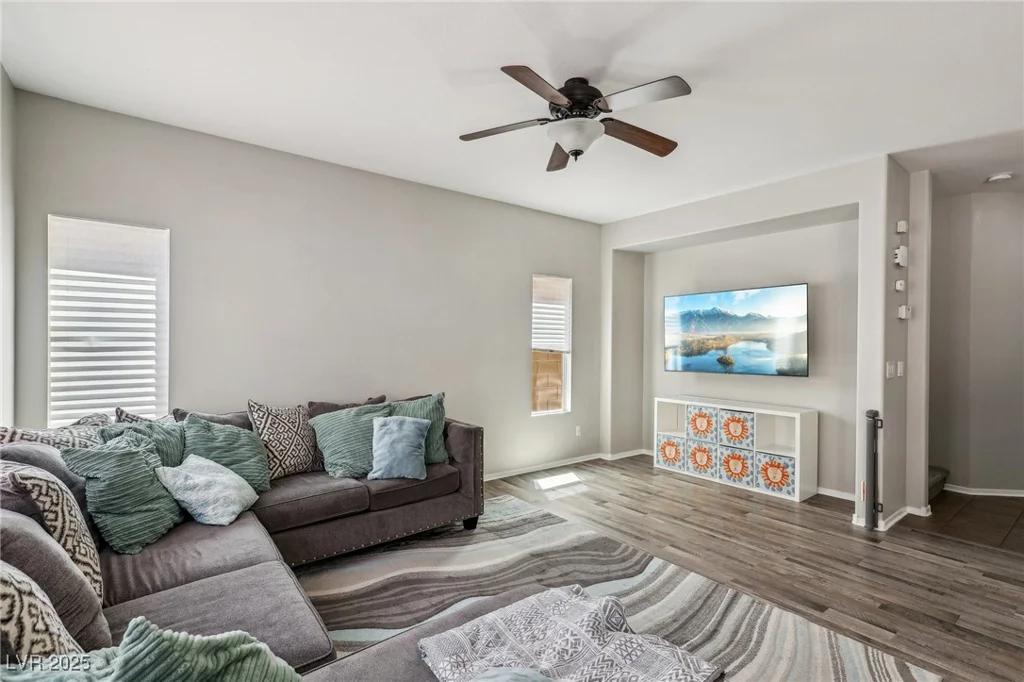 914 Appaloosa Hills, North Las Vegas, NV 89081