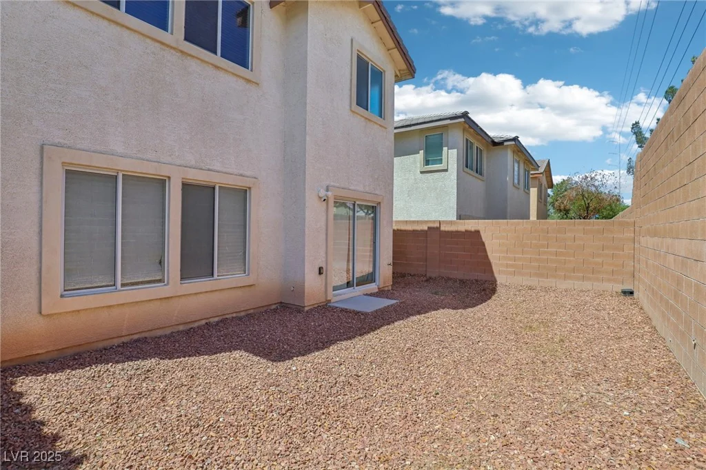 914 Appaloosa Hills, North Las Vegas, NV 89081