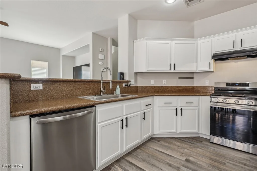 914 Appaloosa Hills, North Las Vegas, NV 89081