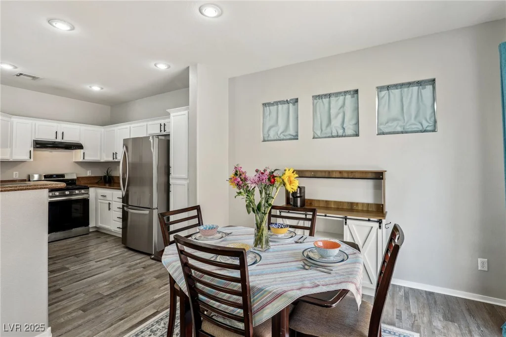 914 Appaloosa Hills, North Las Vegas, NV 89081