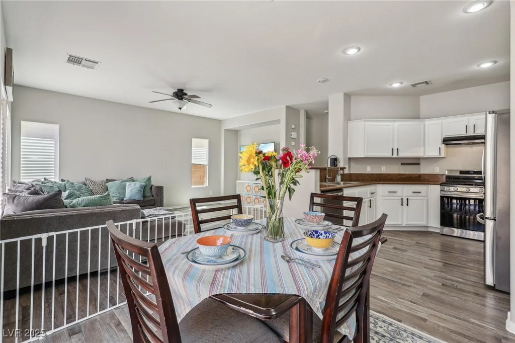 914 Appaloosa Hills, North Las Vegas, NV 89081