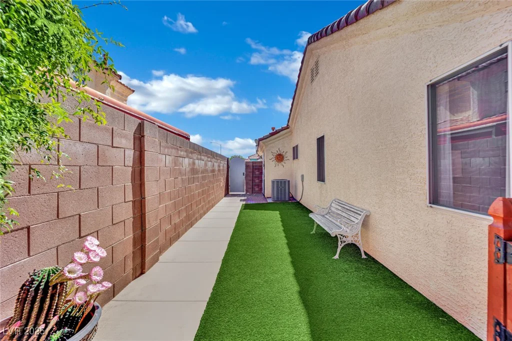 4617 Mancilla, Las Vegas, NV 89130