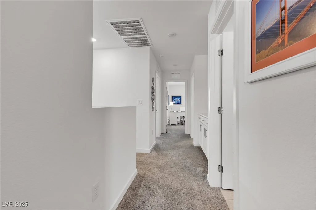 9605 Oliver Hills, Las Vegas, NV 89143