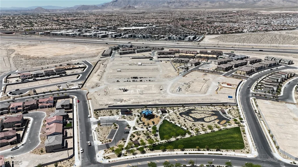 9605 Oliver Hills, Las Vegas, NV 89143