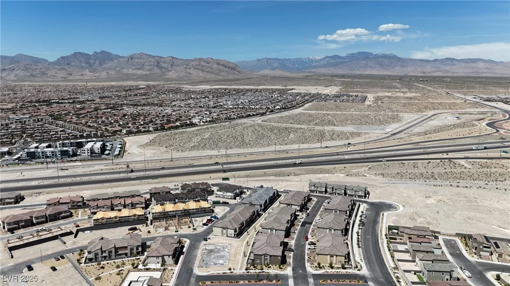 9605 Oliver Hills, Las Vegas, NV 89143