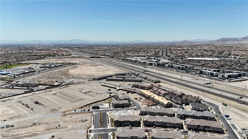 9605 Oliver Hills, Las Vegas, NV 89143