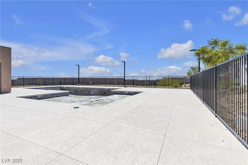 9605 Oliver Hills, Las Vegas, NV 89143