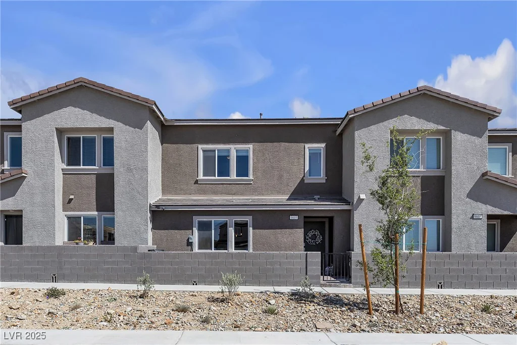 9605 Oliver Hills, Las Vegas, NV 89143