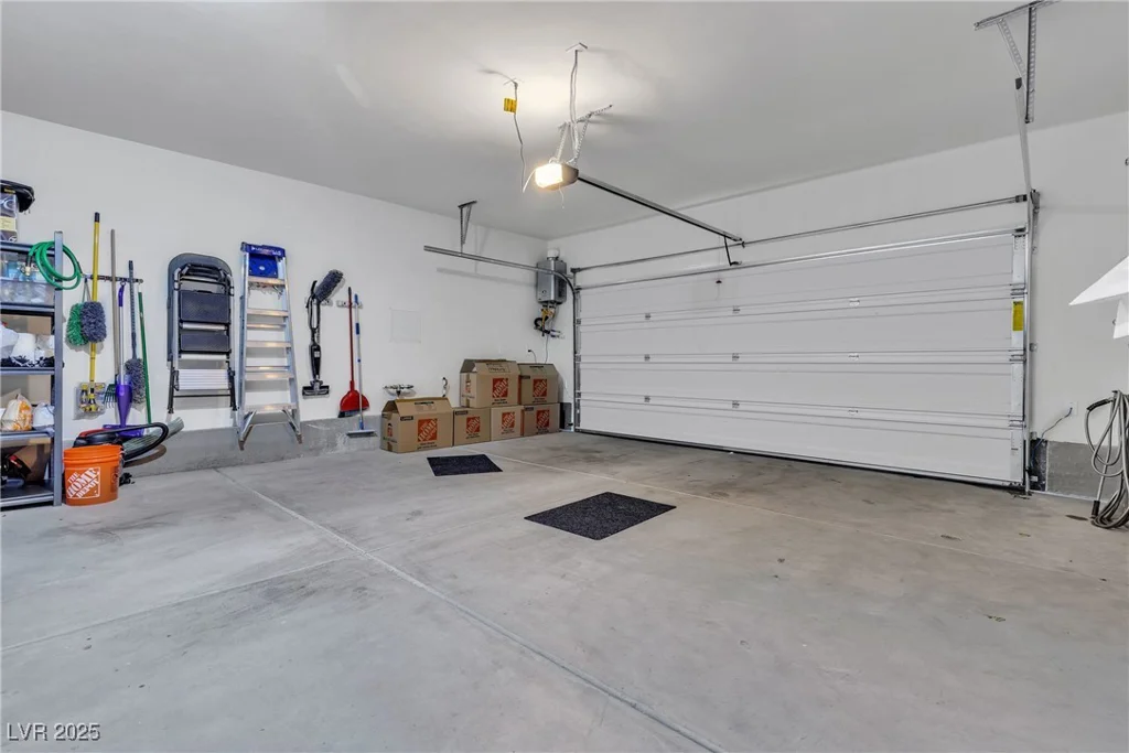 9605 Oliver Hills, Las Vegas, NV 89143