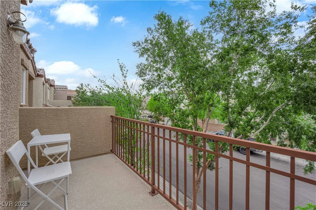 9141 Careful Canvas, Las Vegas, NV 89149