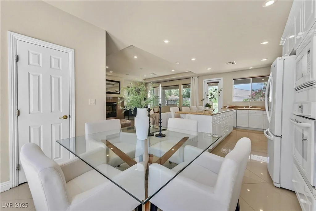 7986 Merlewood, Las Vegas, NV 89117