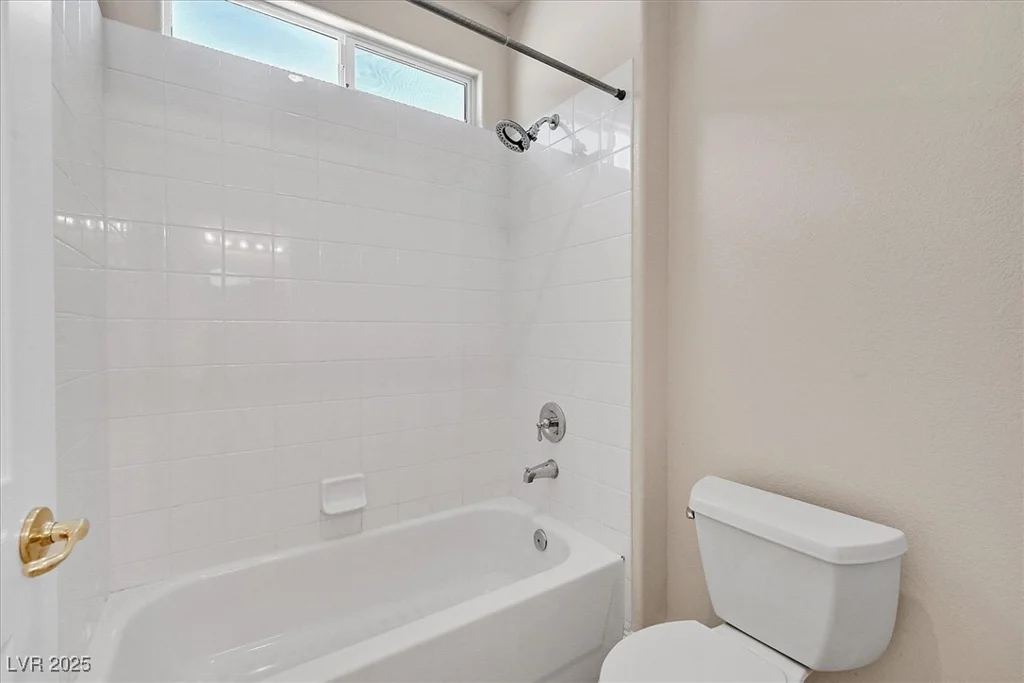 7986 Merlewood, Las Vegas, NV 89117