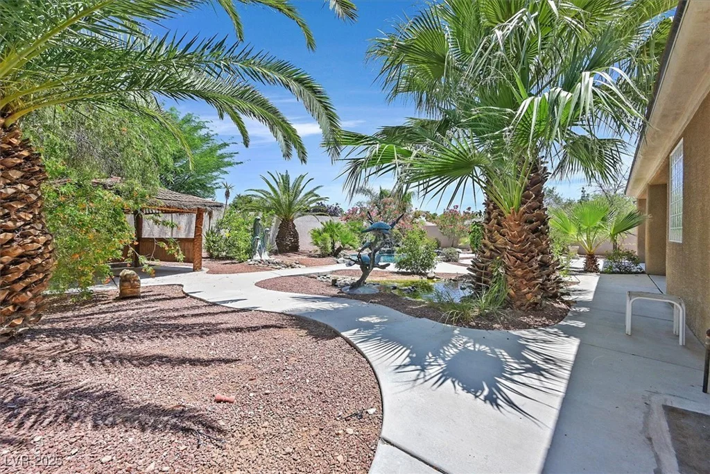 7986 Merlewood, Las Vegas, NV 89117