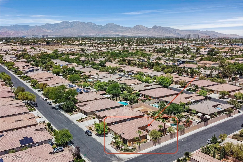 7986 Merlewood, Las Vegas, NV 89117