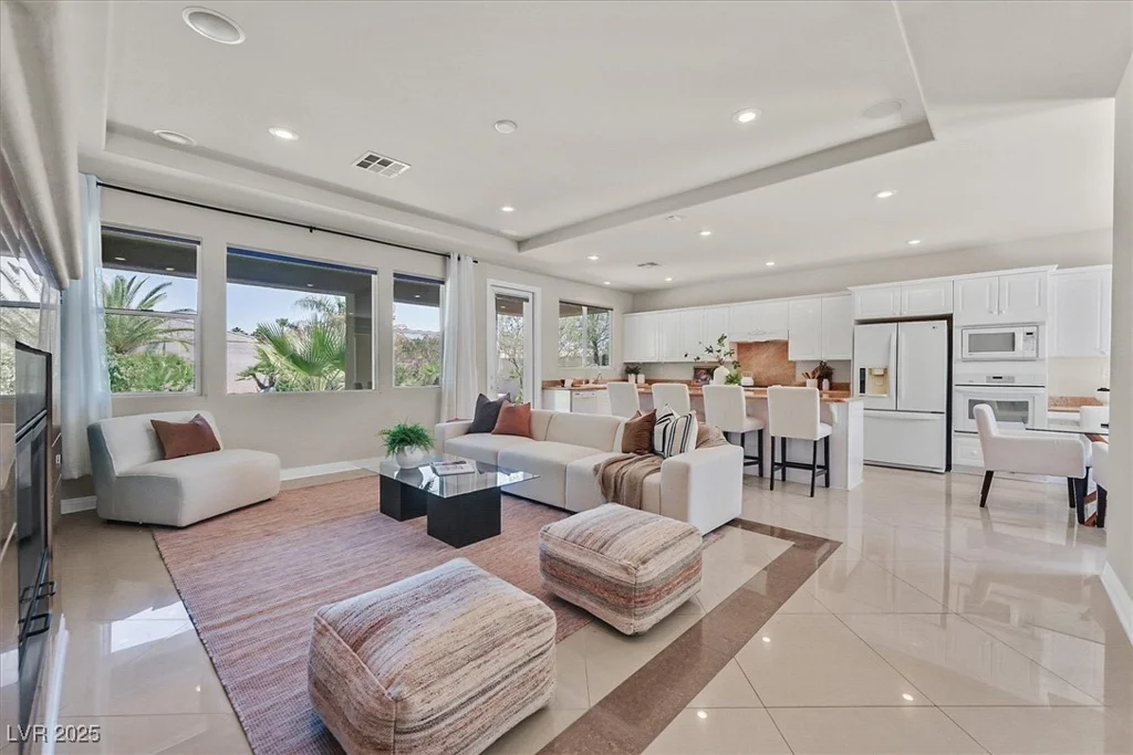 7986 Merlewood, Las Vegas, NV 89117