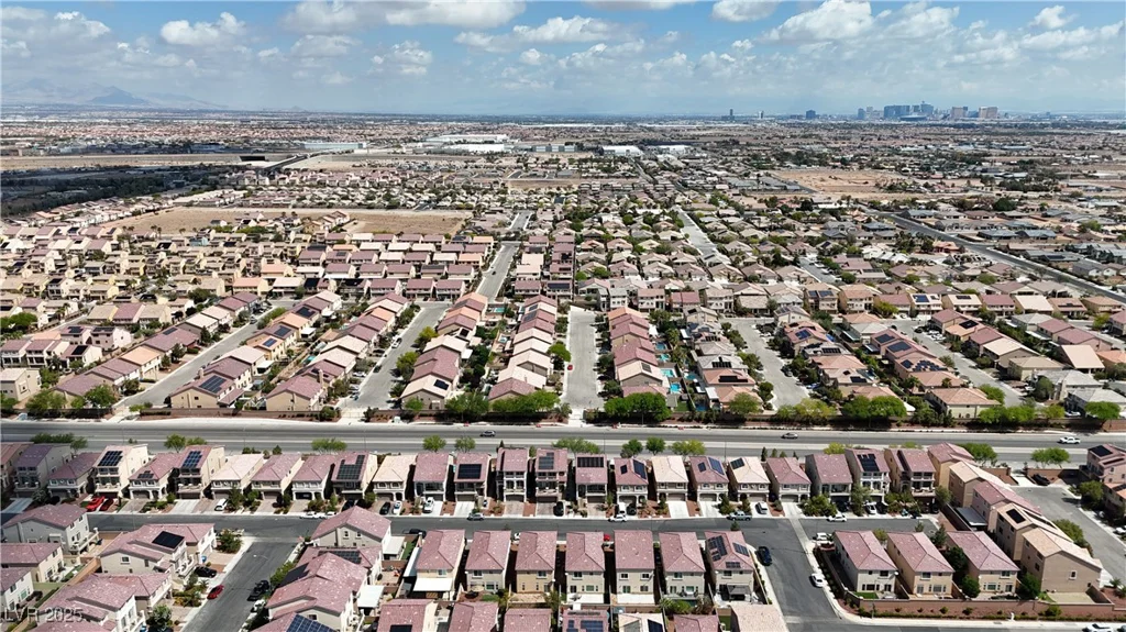 5661 Brimstone Hill, Las Vegas, NV 89141