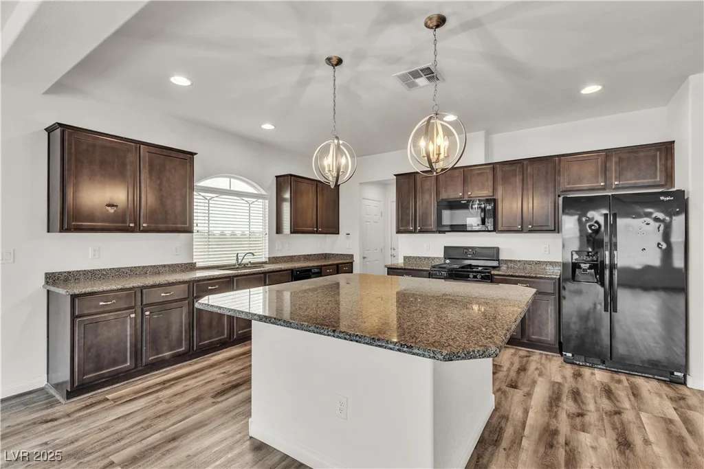 5661 Brimstone Hill, Las Vegas, NV 89141