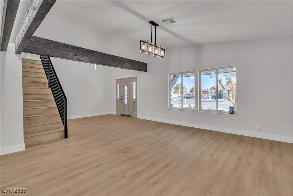 4061 Eldorado, Las Vegas, NV 89139