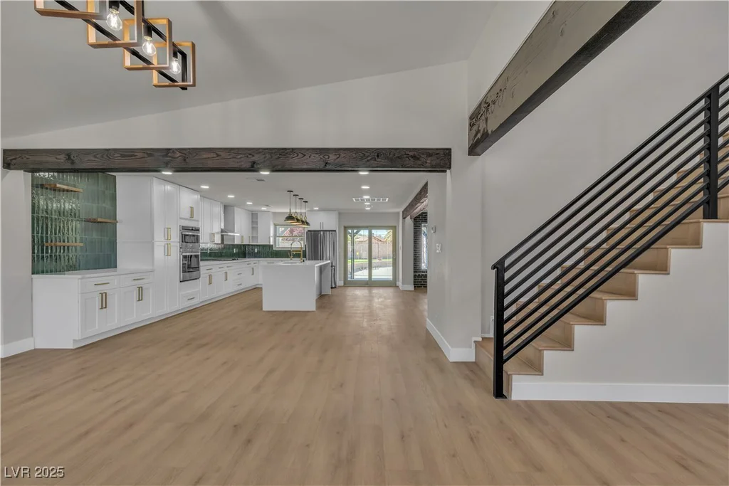 4061 Eldorado, Las Vegas, NV 89139