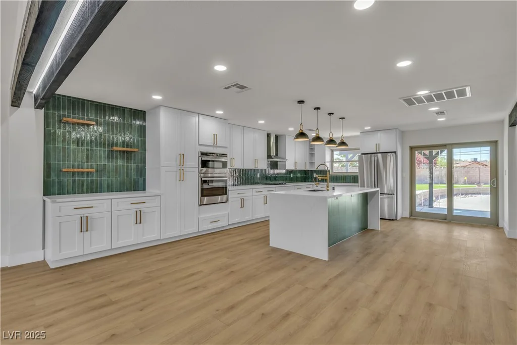 4061 Eldorado, Las Vegas, NV 89139