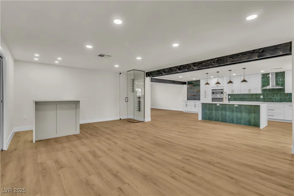4061 Eldorado, Las Vegas, NV 89139