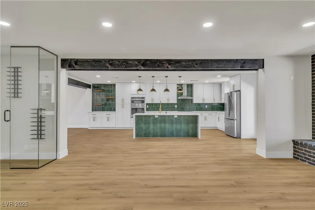 4061 Eldorado, Las Vegas, NV 89139