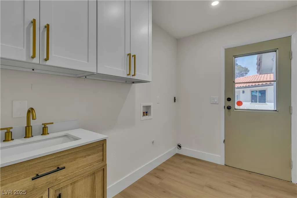 4061 Eldorado, Las Vegas, NV 89139