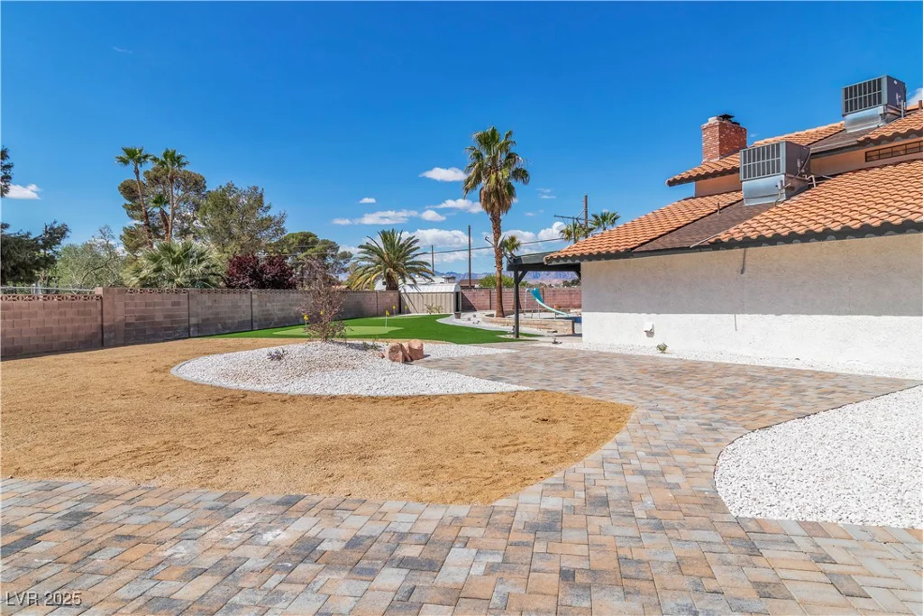 4061 Eldorado, Las Vegas, NV 89139