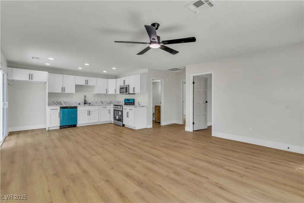4061 Eldorado, Las Vegas, NV 89139