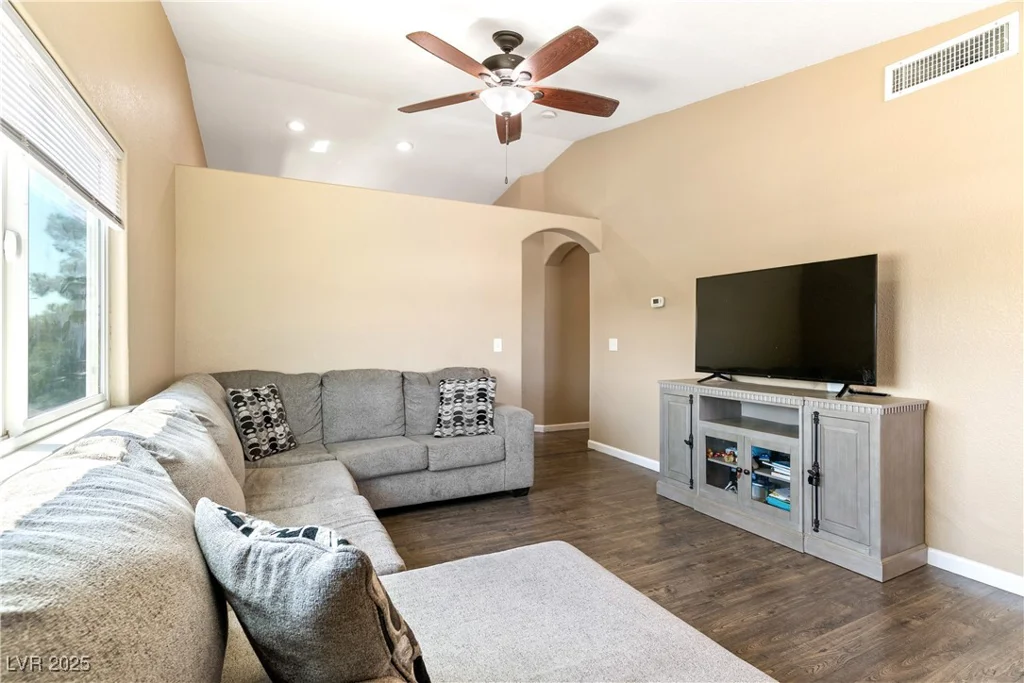 7553 Durham Hall, Las Vegas, NV 89130