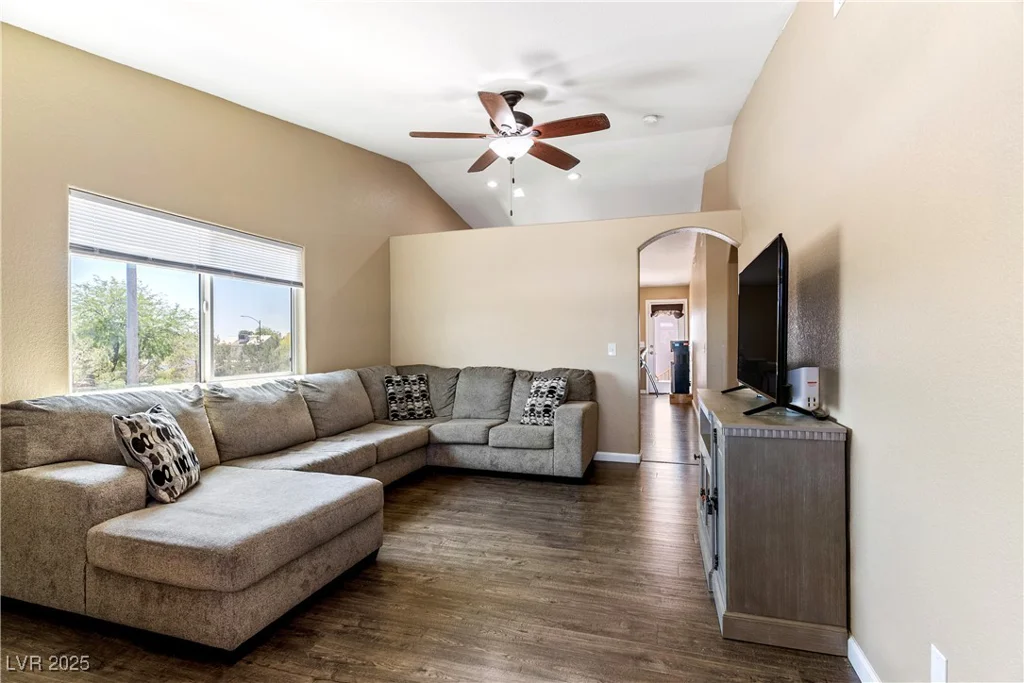 7553 Durham Hall, Las Vegas, NV 89130