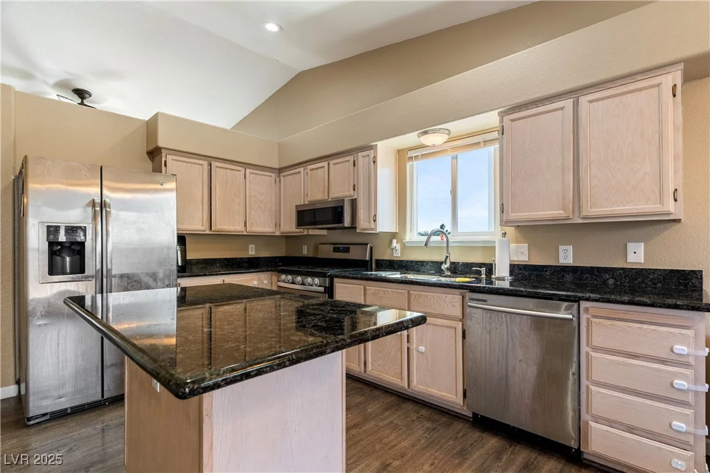 7553 Durham Hall, Las Vegas, NV 89130