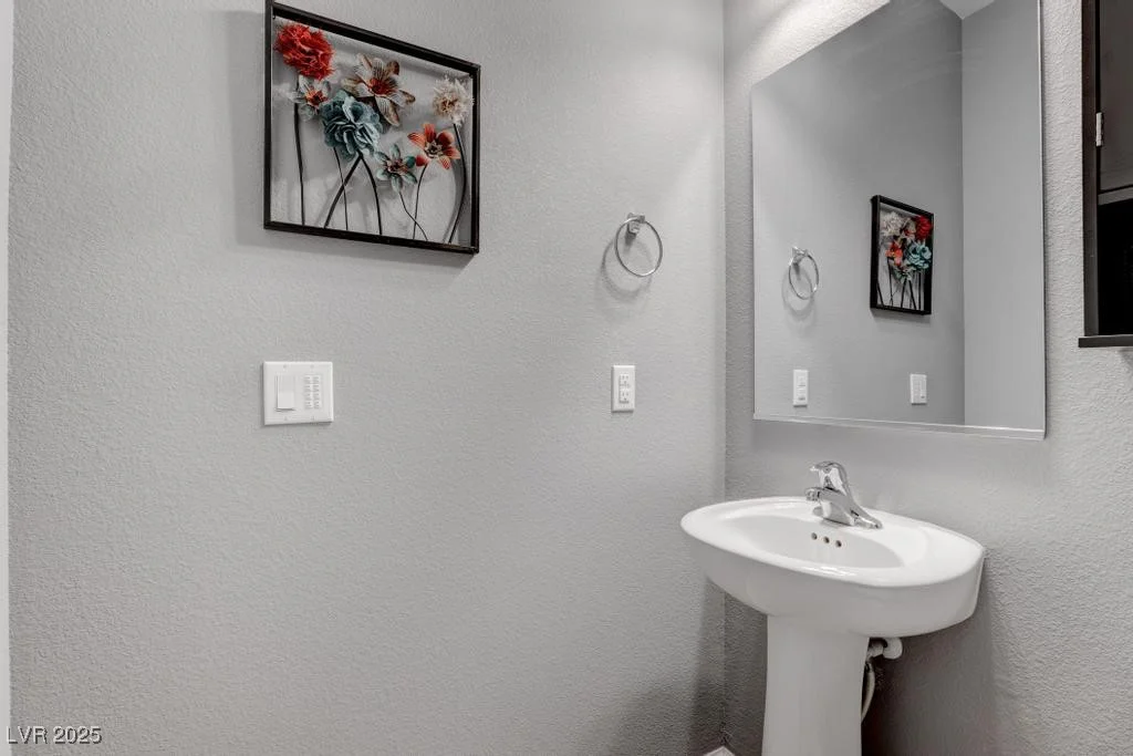 6985 Hopi Summit, Las Vegas, NV 89149