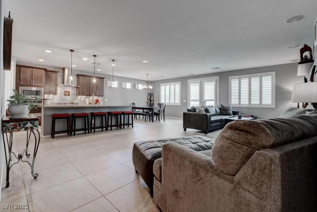 6985 Hopi Summit, Las Vegas, NV 89149