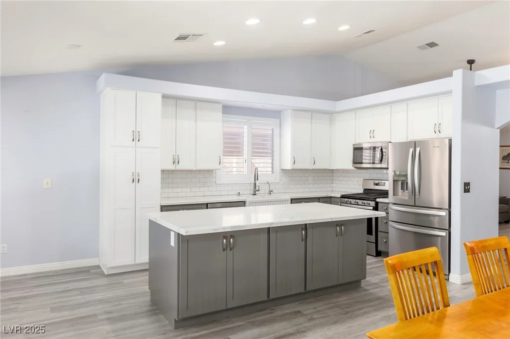 5441 Rose Hills, Las Vegas, NV 89149