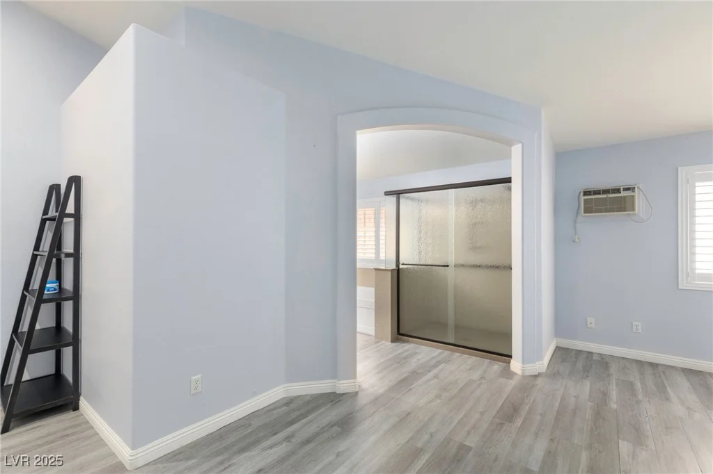 5441 Rose Hills, Las Vegas, NV 89149
