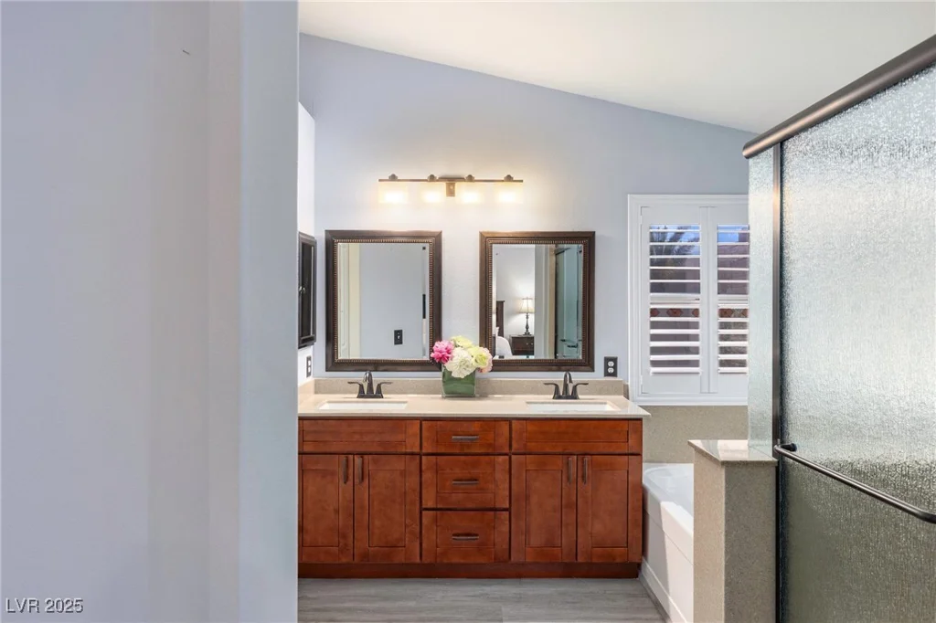 5441 Rose Hills, Las Vegas, NV 89149