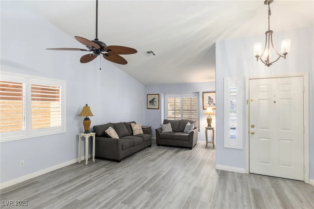 5441 Rose Hills, Las Vegas, NV 89149