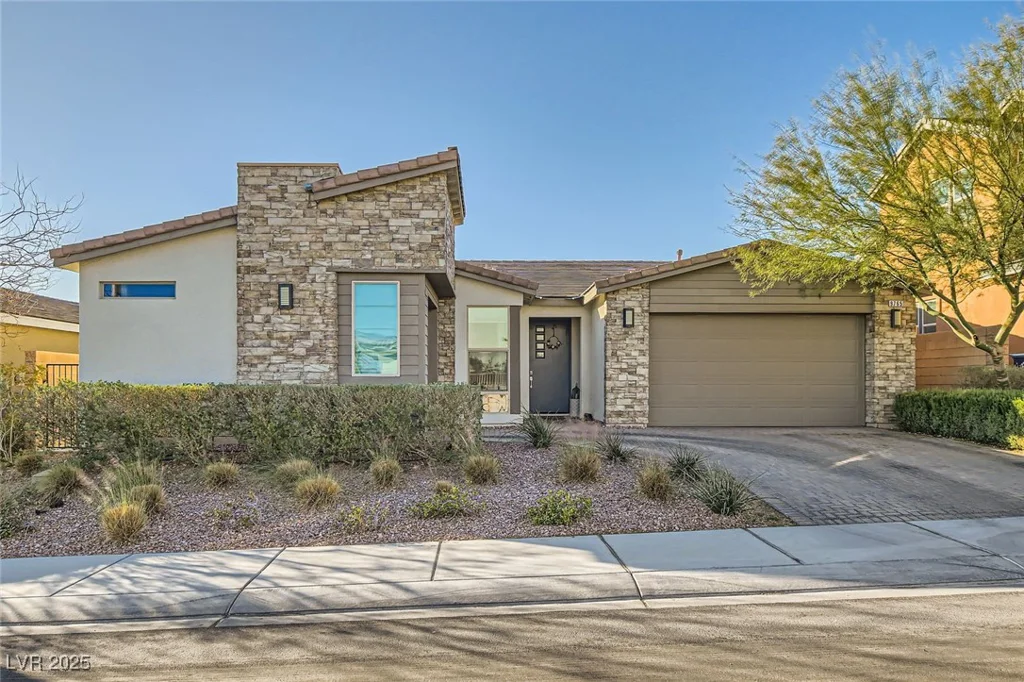 9765 Skye Star, Las Vegas, NV 89166