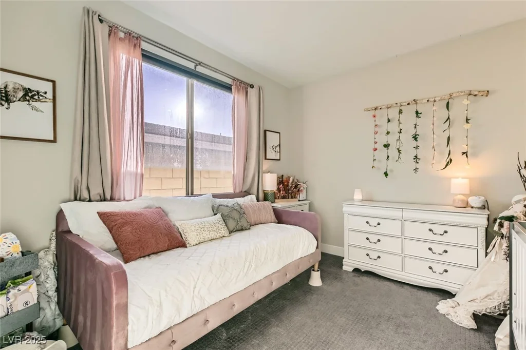 9765 Skye Star, Las Vegas, NV 89166