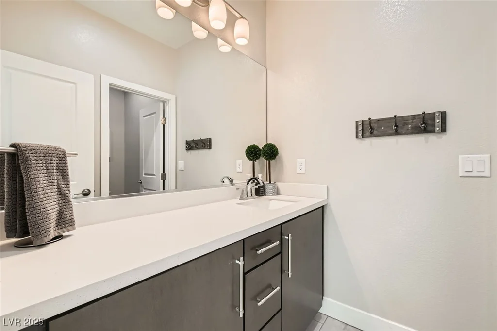 9765 Skye Star, Las Vegas, NV 89166