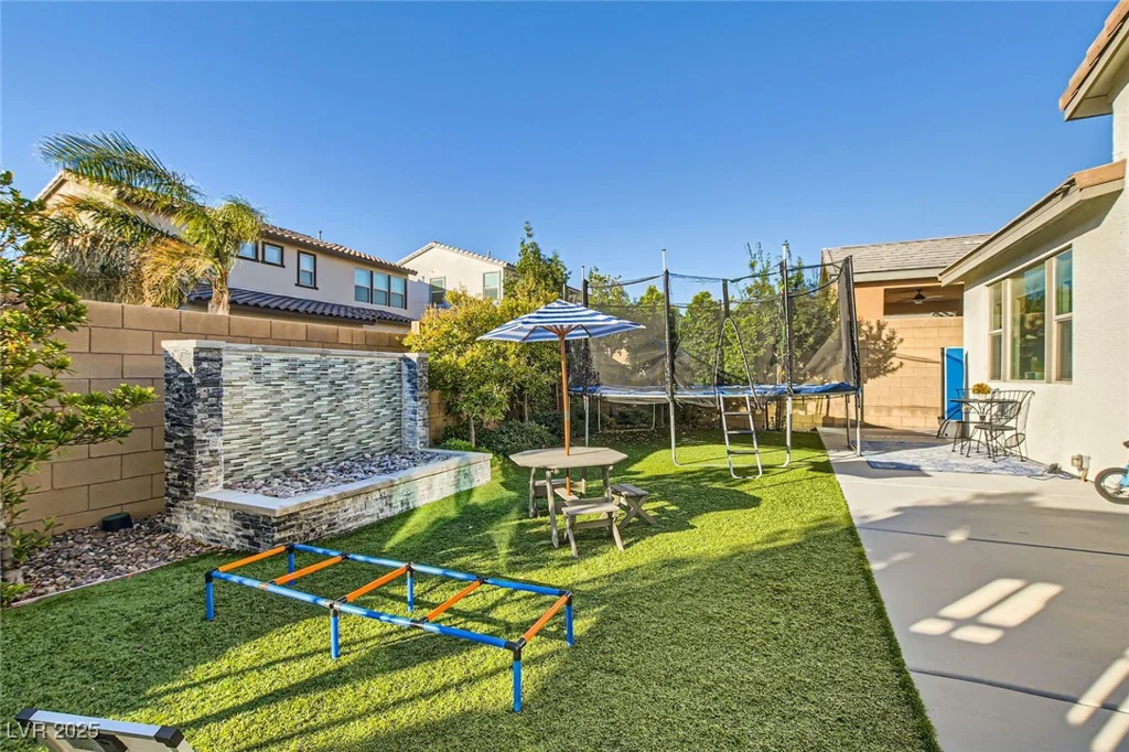 9765 Skye Star, Las Vegas, NV 89166