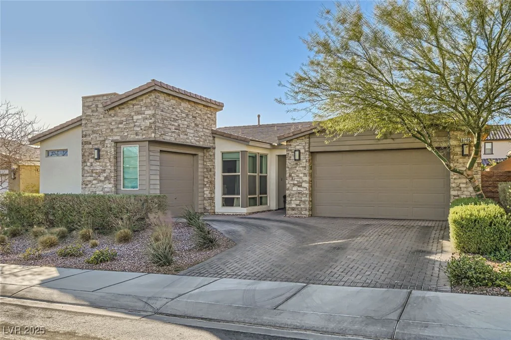 9765 Skye Star, Las Vegas, NV 89166
